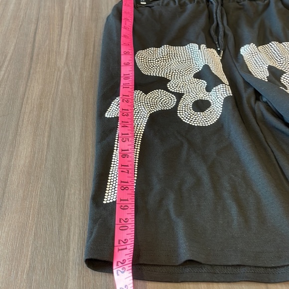 NWOT skeleton shorts - Picture 3 of 6